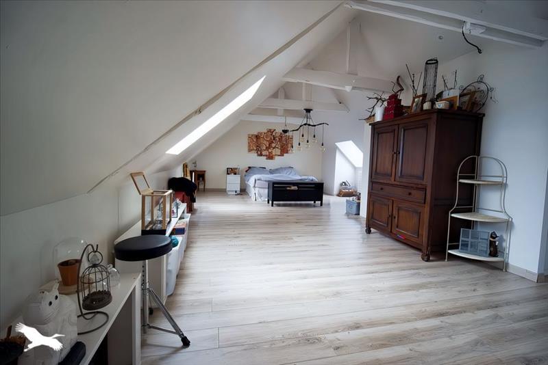 Vente Maison LE TREVOUX - 5 pièces -167 m² - (29380)