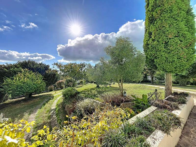 Vente Maison Quimperlé - 6 pièces -203 m² - (29300)