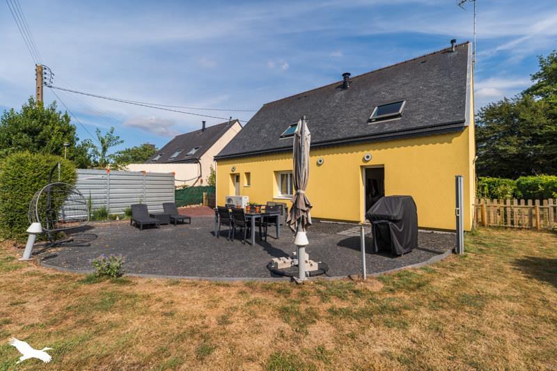 Vente Maison PLOUMILLIAU - 8 pièces -126 m² - (22300)