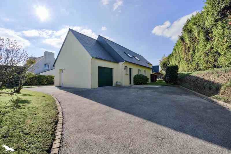 Vente Maison ST RENAN - 7 pièces -160 m² - (29290)