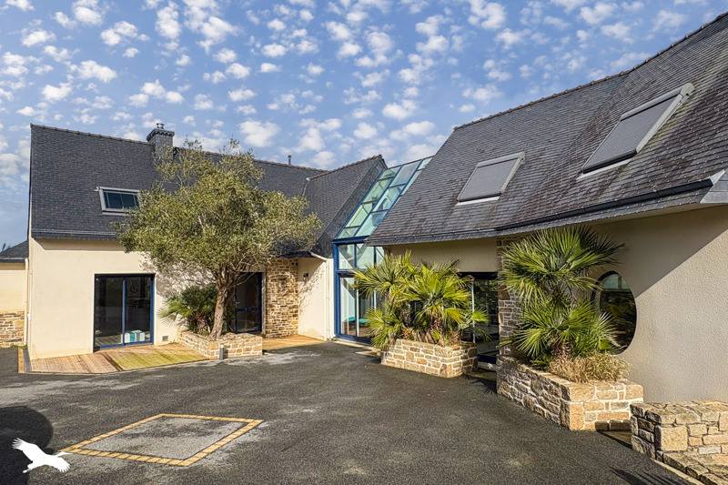 Vente Maison PLOUARZEL - 9 pièces -258 m² - (29810)