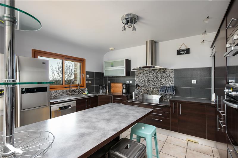 Vente Maison PLOUARZEL - 9 pièces -258 m² - (29810)