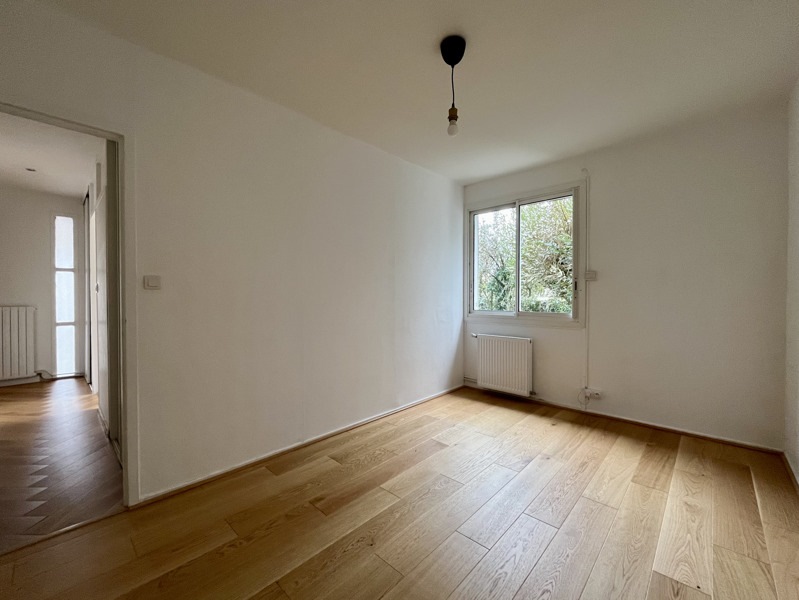 Vente Maison ST MEDARD EN JALLES - 7 pièces -150 m² - (33160)