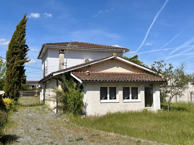 Vente Maison ST MEDARD EN JALLES - 8 pièces -180 m² - (33160)