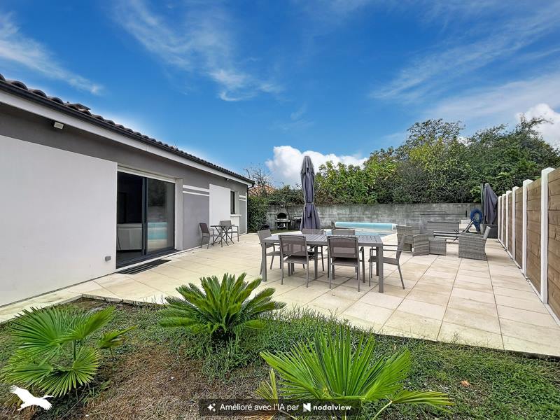 Maison 4 pièces 92 m² · à Saint-Médard-en-Jalles · 92 m² · 451 990 €