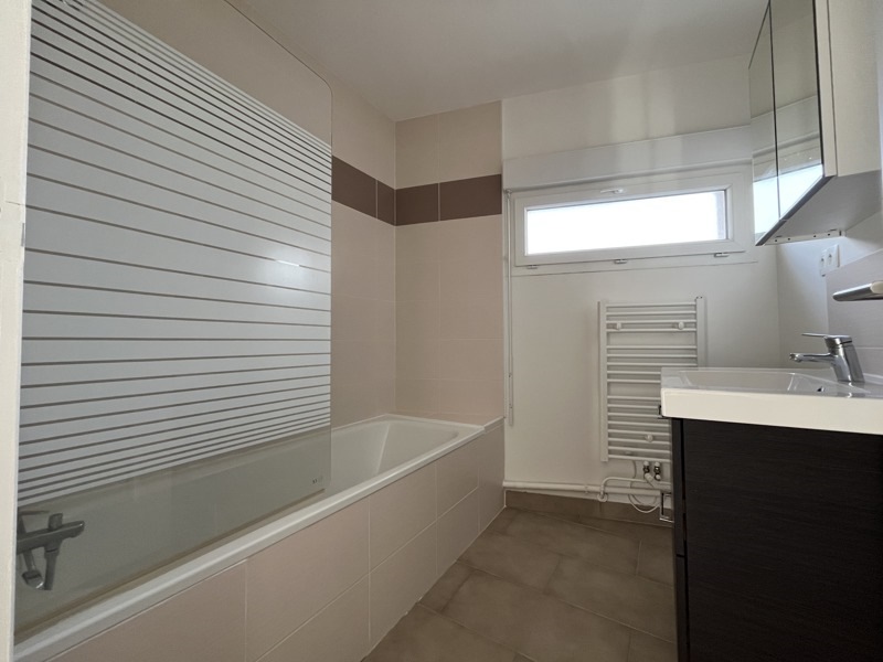 Vente Maison GUILERS - 6 pièces -92 m² - (29820)