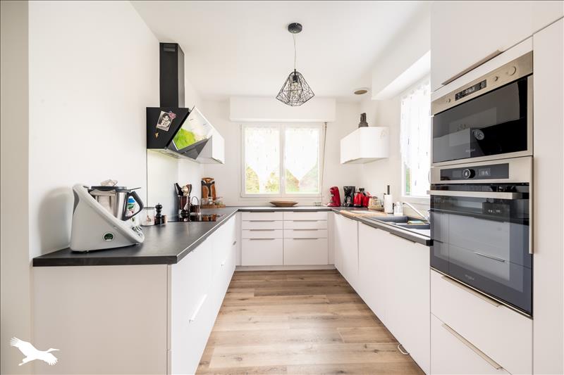 Vente Maison PLOUVORN - 9 pièces -192 m² - (29420)