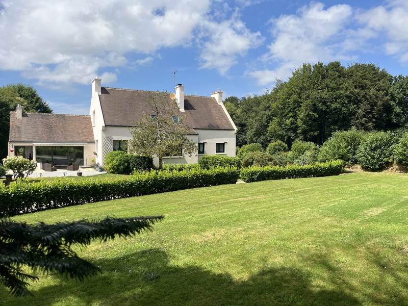 Vente Maison PLOUVORN - 9 pièces -192 m² - (29420)