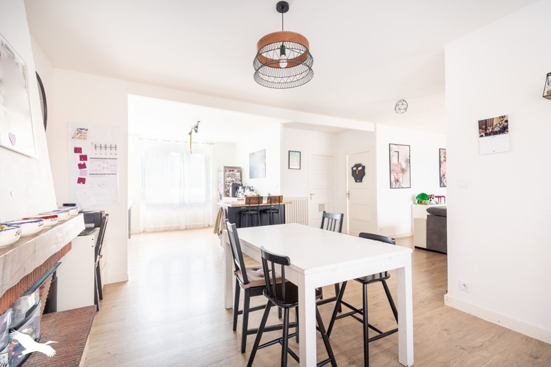 Vente Maison PLOUGOURVEST - 5 pièces -129 m² - (29400)