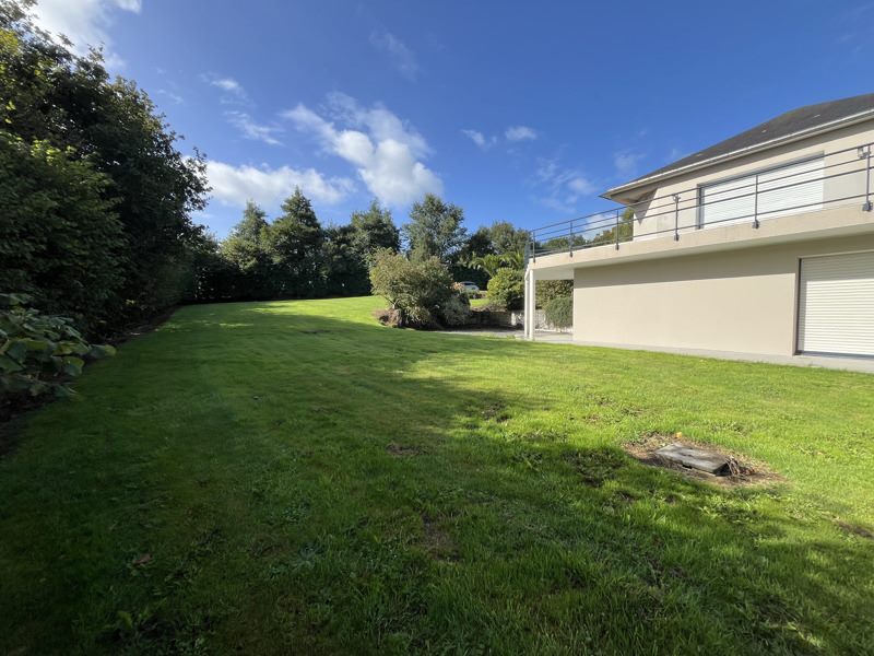 Vente Maison PLOUNEVENTER - 7 pièces -146 m² - (29400)