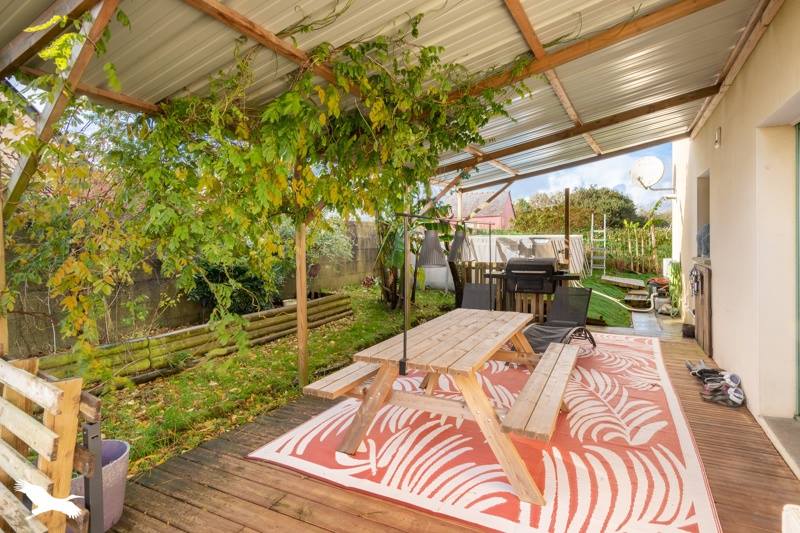 Vente Maison ST SAUVEUR - 7 pièces -140 m² - (29400)