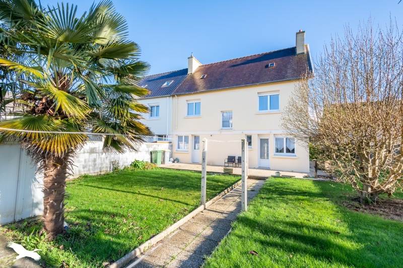 Vente Maison LANDIVISIAU - 5 pièces -112 m² - (29400)