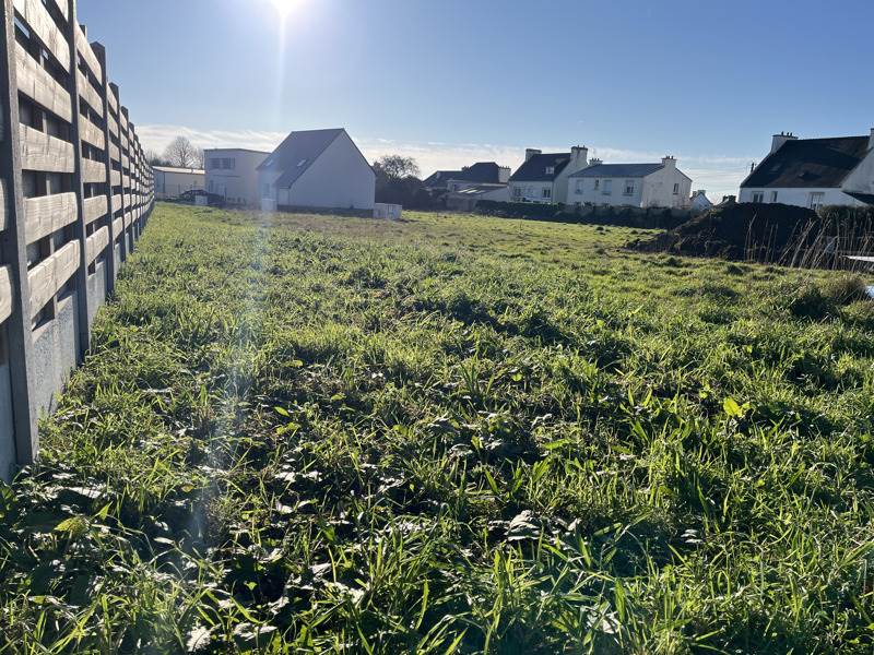 Vente Terrain LANDIVISIAU - -695 m² - (29400)