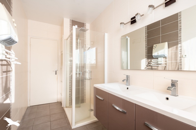 Vente Maison LANDIVISIAU - 5 pièces -128 m² - (29400)