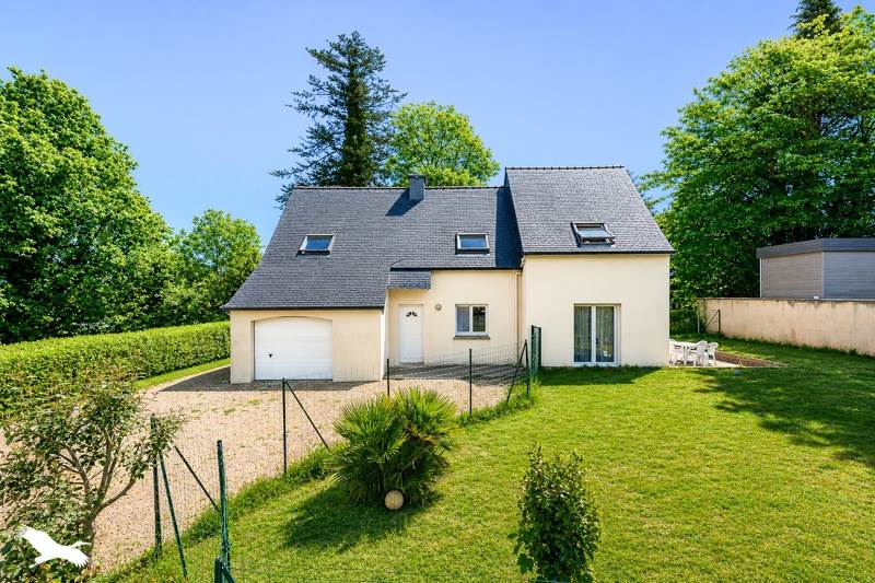 Vente Maison LAMPAUL GUIMILIAU 29400 7 pièces - 136 m²