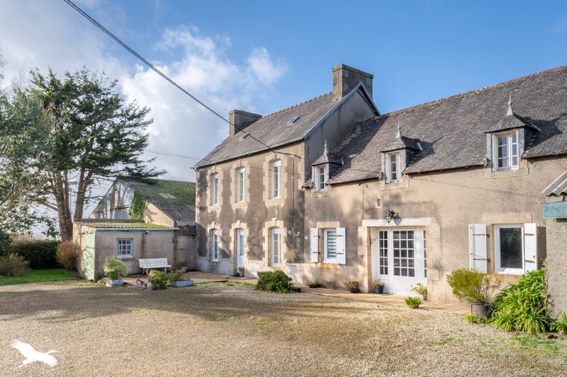 Vente Maison PLOUGOULM - 6 pièces -160 m² - (29250)