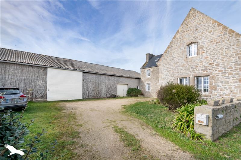 Vente Maison CLEDER - 8 pièces -179 m² - (29233)