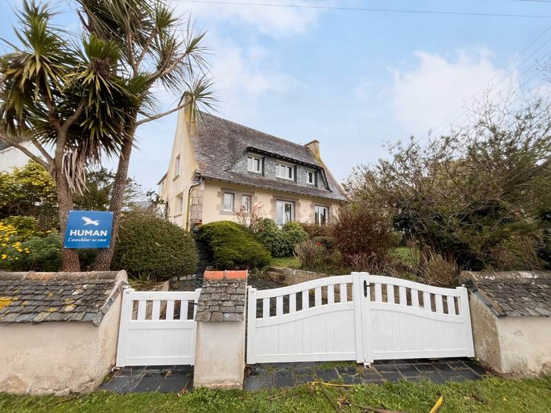 Vente Maison CLEDER - 9 pièces -213 m² - (29233)