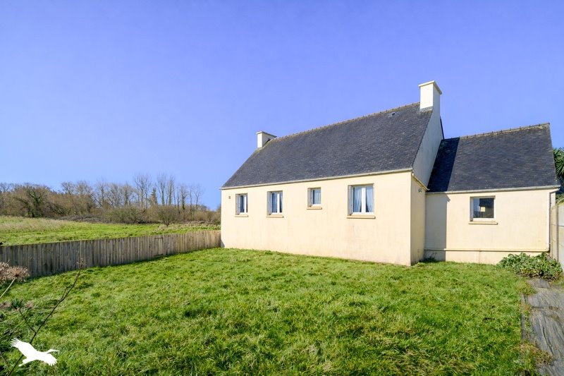 Vente Maison CLEDER - 5 pièces -82 m² - (29233)