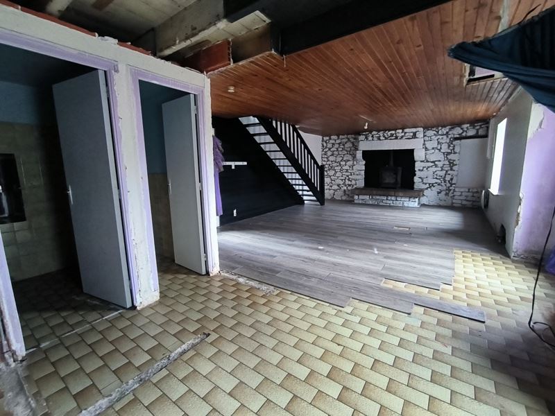 Vente Maison CLEDER - 4 pièces -84 m² - (29233)