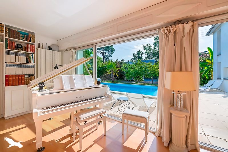 Vente Maison MERIGNAC - 5 pièces -213 m² - (33700)