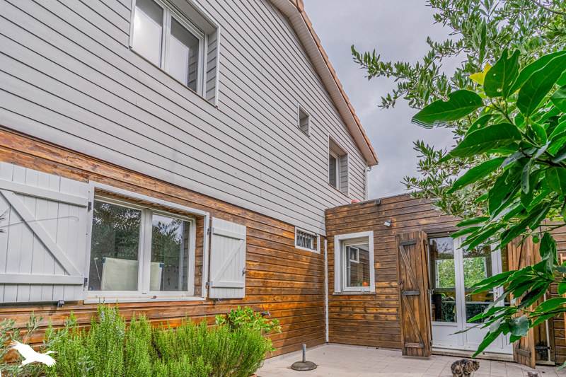 Vente Maison MERIGNAC - 6 pièces -120 m² - (33700)