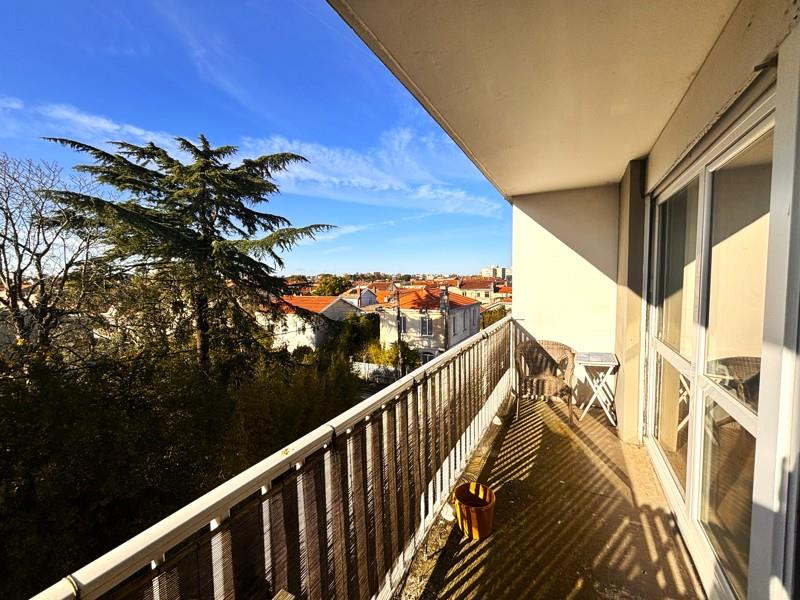 Vente Appartement BORDEAUX - 3 pièces -75,5 m² - (33000)