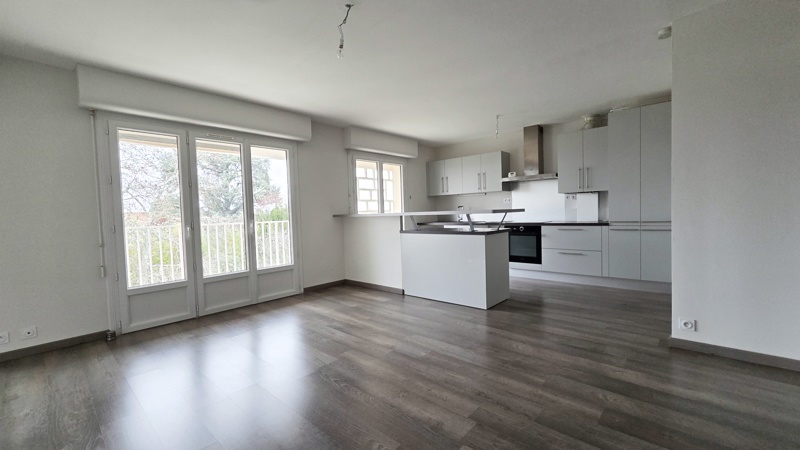 Vente Appartement MERIGNAC - 4 pièces -82 m² - (33700)