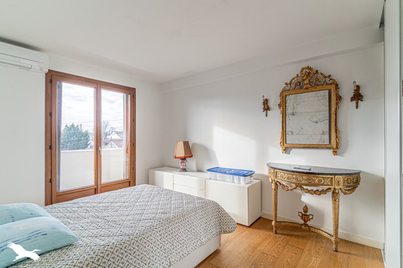 Vente Appartement BORDEAUX - 3 pièces -63 m² - (33000)