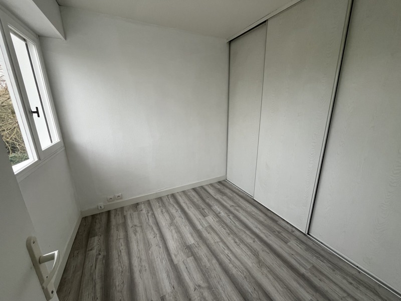 Vente Appartement BORDEAUX - 2 pièces -31 m² - (33000)