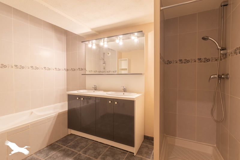Vente Appartement MERIGNAC - 3 pièces -74 m² - (33700)