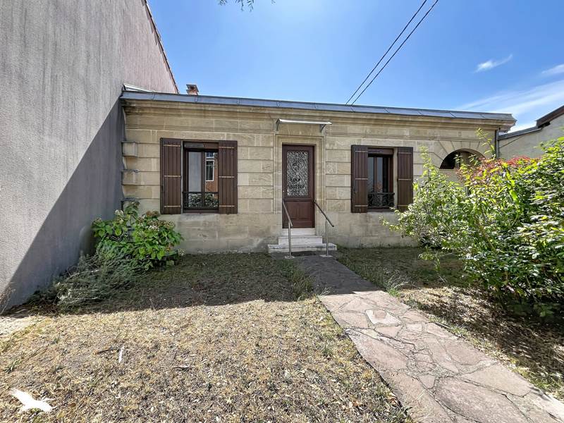 Maison 4 pièces 117 m² · à Mérignac · 117 m² · 595 000 €