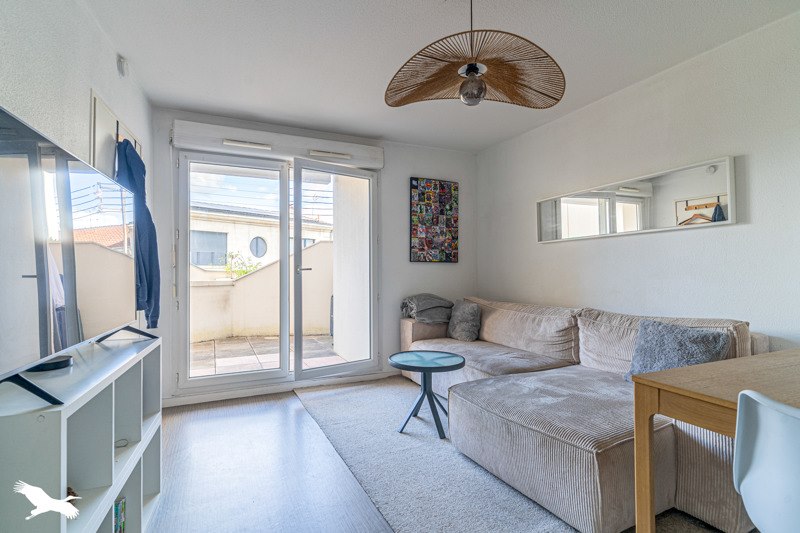 Vente Appartement BORDEAUX - 2 pièces -34 m² - (33000)