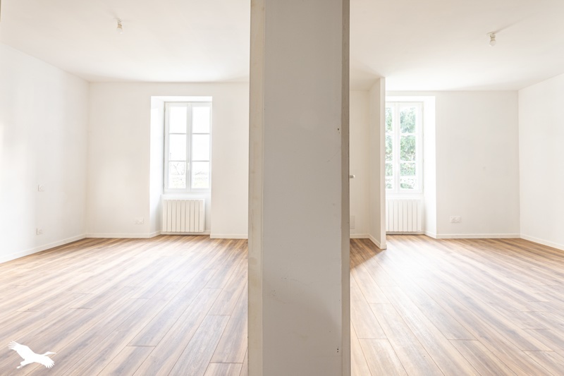 Vente Maison VOUHE - 4 pièces -145 m² - (17700)
