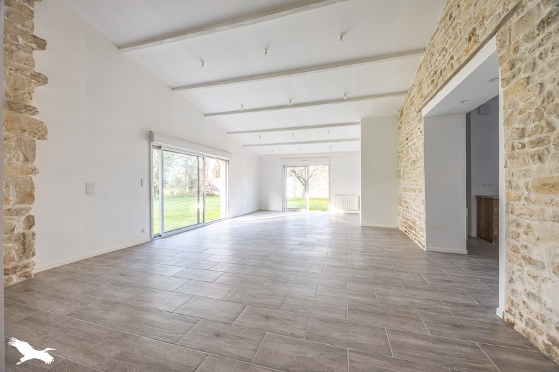 Vente Maison VOUHE - 4 pièces -145 m² - (17700)