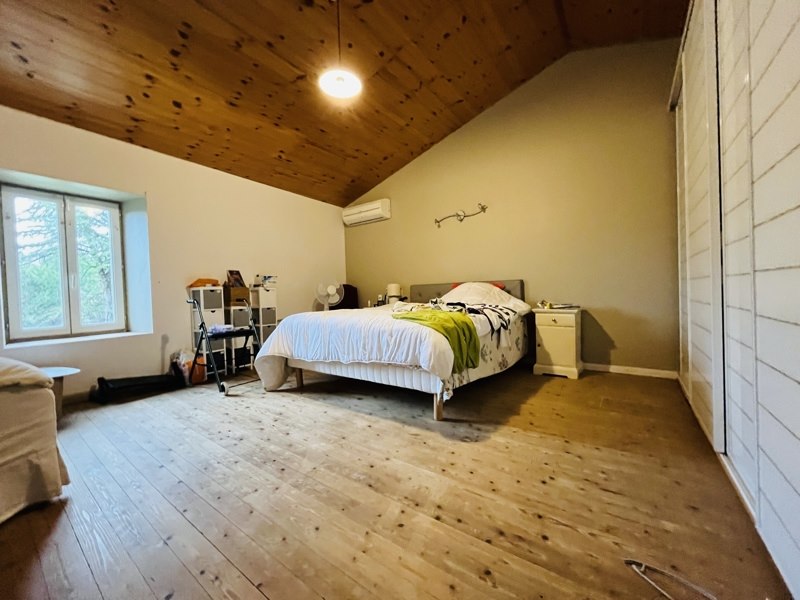 Vente Maison BERNAY ST MARTIN - 11 pièces -225 m² - (17330)