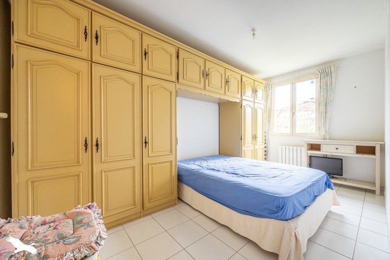 Vente Maison SURGERES - 5 pièces -86 m² - (17700)