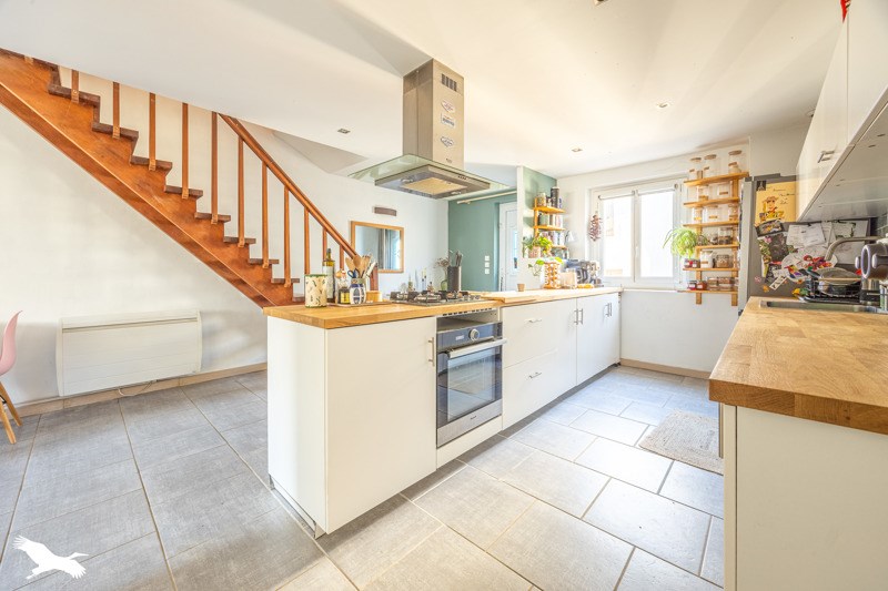 Vente Maison ST PIERRE LA NOUE - 6 pièces -135 m² - (17700)