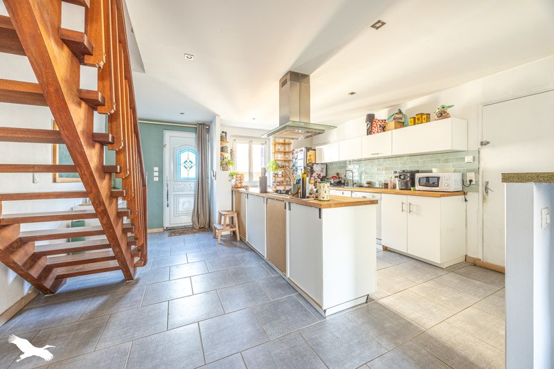 Vente Maison ST PIERRE LA NOUE - 6 pièces -135 m² - (17700)