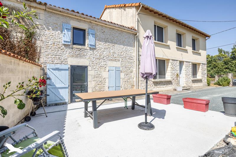 Vente Maison ST MARD - 4 pièces -130 m² - (17700)