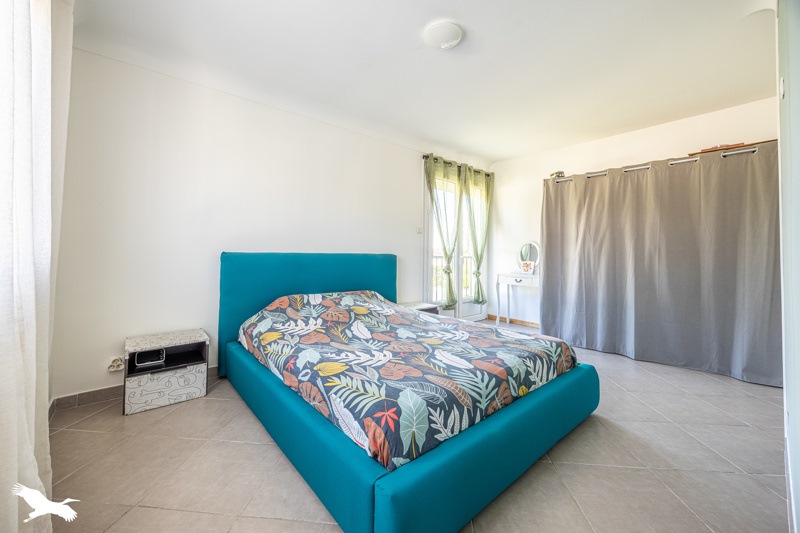 Vente Maison SURGERES - 7 pièces -140 m² - (17700)
