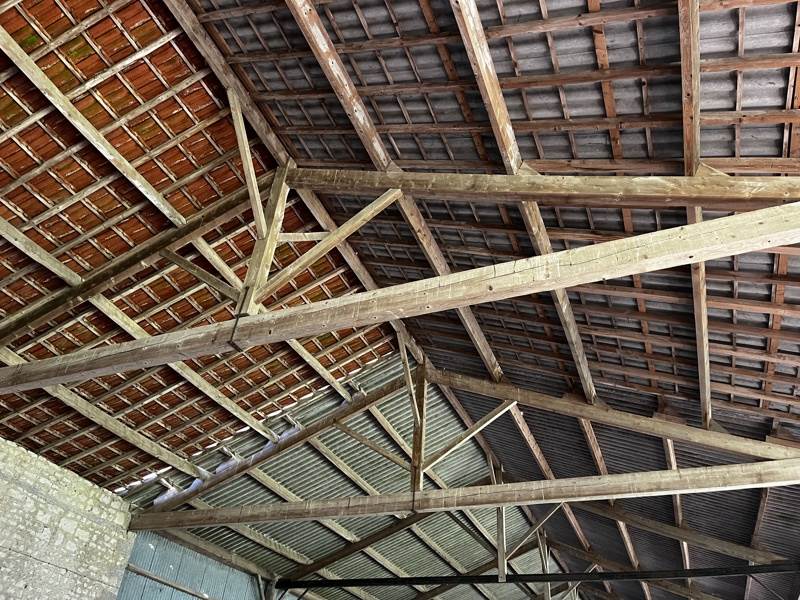 Vente Grange ST MARD - 1 pièce -490 m² - (17700)