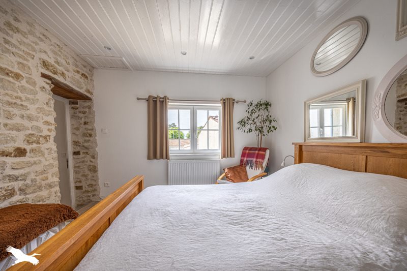 Vente Maison MURON - 8 pièces -137 m² - (17430)