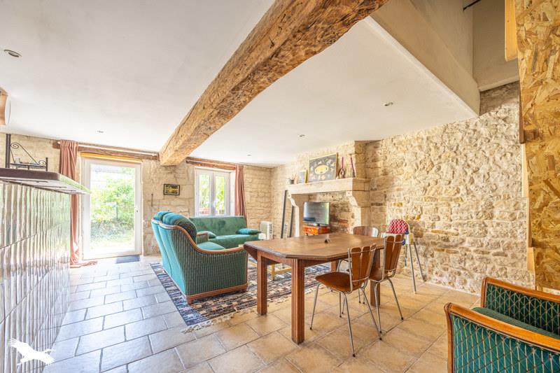 Vente Maison DOEUIL SUR LE MIGNON - 9 pièces -336 m² - (17330)