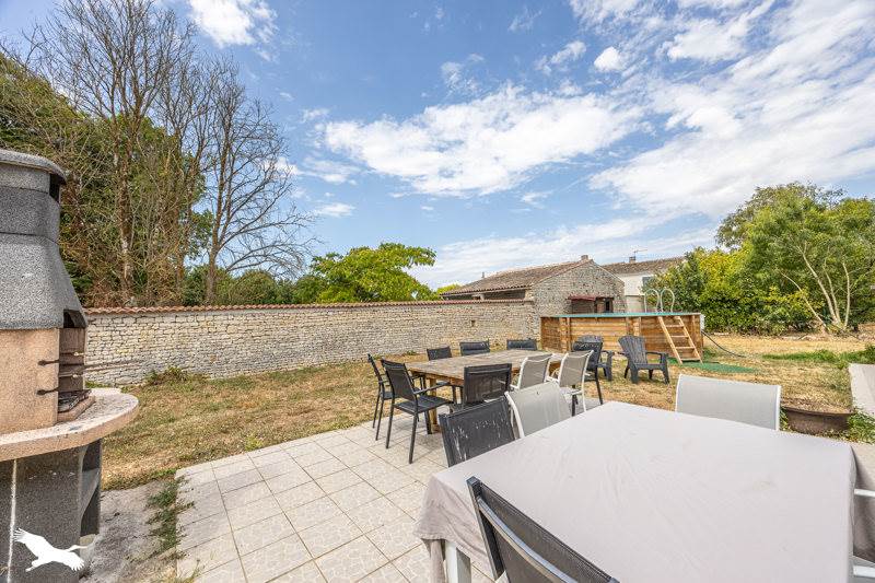 Vente Maison ST GEORGES DU BOIS - 5 pièces -95 m² - (17700)