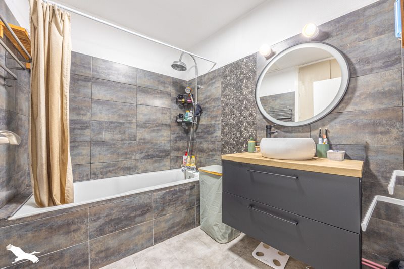 Vente Maison ST PIERRE LA NOUE - 4 pièces -93 m² - (17700)