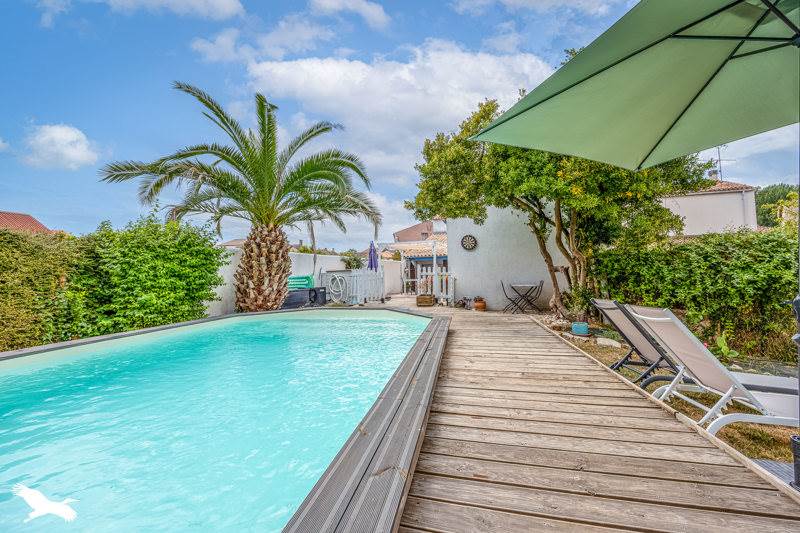 Vente Maison ST PIERRE LA NOUE - 4 pièces -93 m² - (17700)