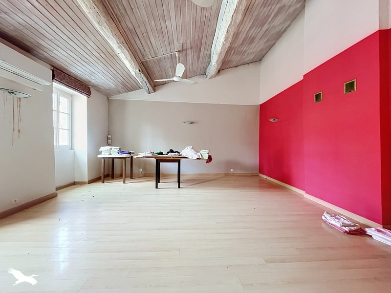 Vente Maison SURGERES - 8 pièces -135 m² - (17700)