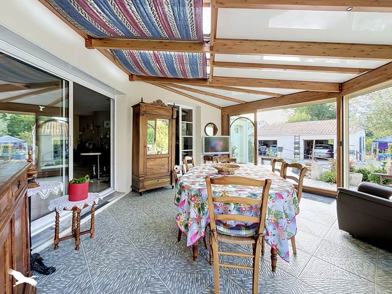 Vente Maison SURGERES - 6 pièces -146 m² - (17700)