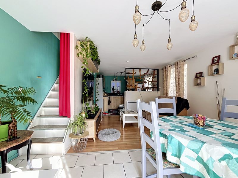 Vente Maison ST SATURNIN DU BOIS - 3 pièces -74 m² - (17700)